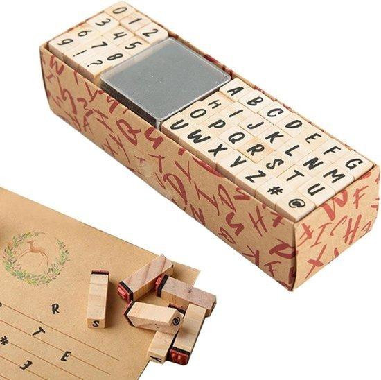 Houten stempelset met 40 stuks alfabet en cijfers voor creatief knutselen
