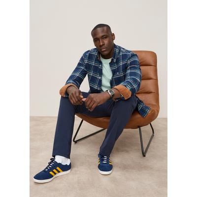 Flanellhemd DELMAO "Lässiger Look mit besonderen Details", Herren, Gr. 4XL, N-Gr, blau (dunkel blau), Web, Obermaterial: 100% Baumwolle, kariert, regular fit normal, Ärmel mit Ärmelschlitz Manschette, Hemden, Cord-Akzente an Kragen und Manschetten...