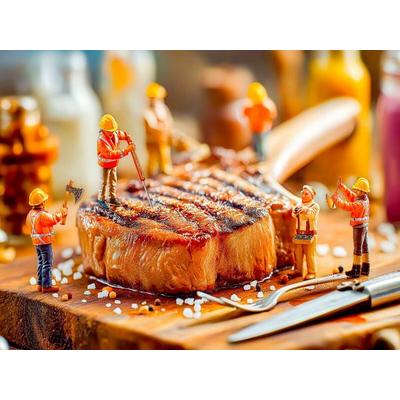 CALVENDO Puzzle Miniatur Bauarbeiter prüfen Steak mit Thermometer neben glänzendem Besteck | 1000 Teile Lege-Größe 64x48cm Foto-Puzzle für glückliche