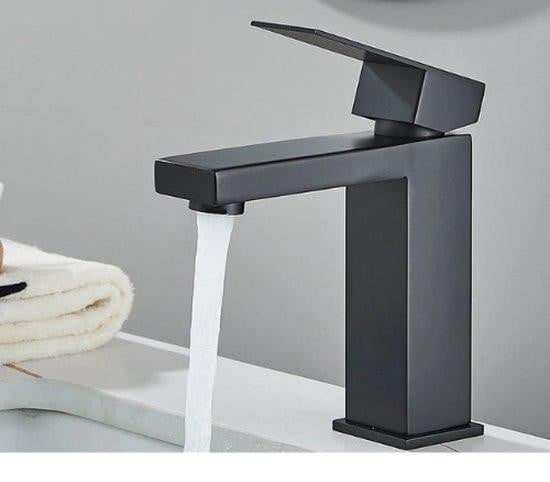 Famanu Zwarte badkamerkruk, Hoogte: 16,5 cm
