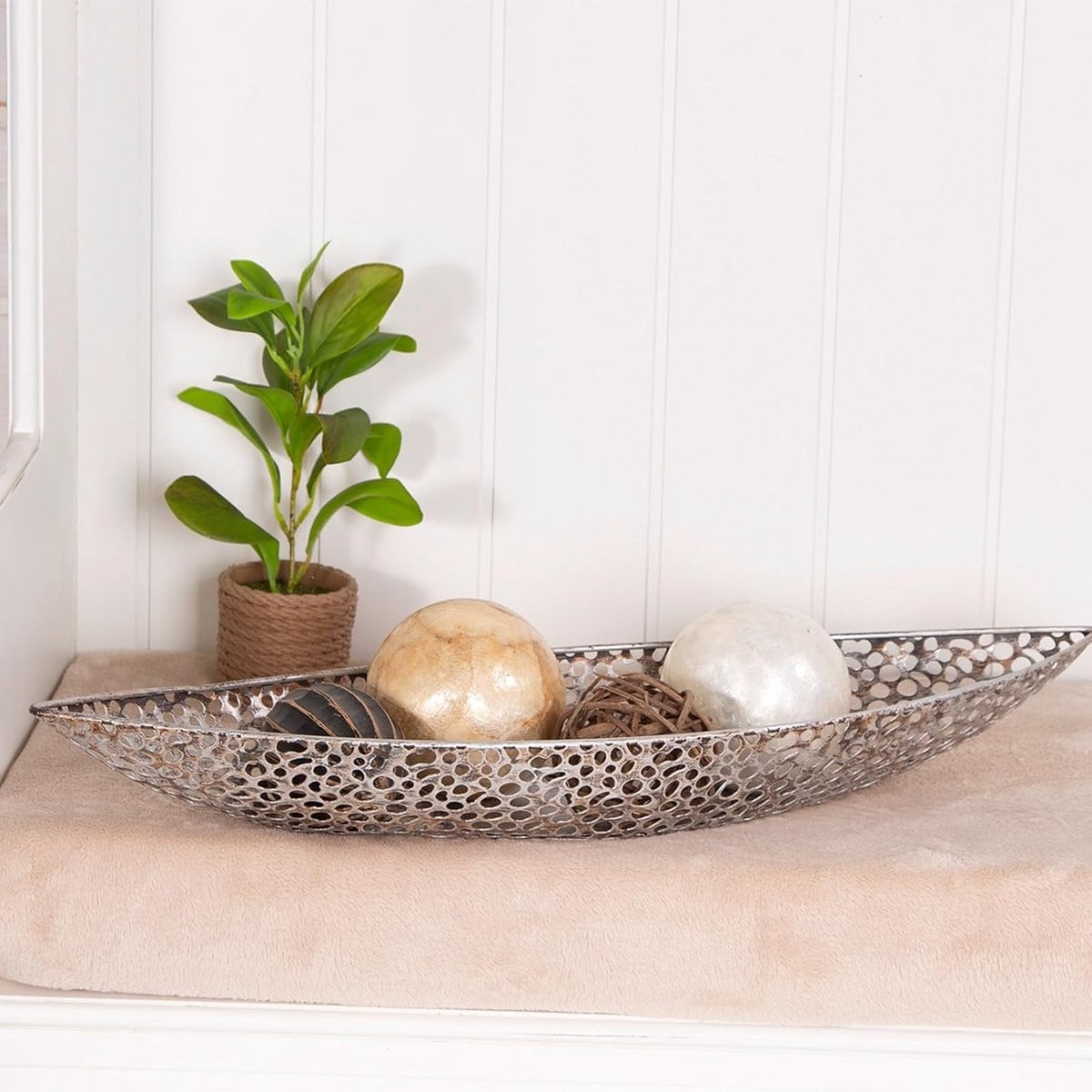 Decoratieve Schaal met Gatenpatroon in Zilver, Breedte: 59 cm