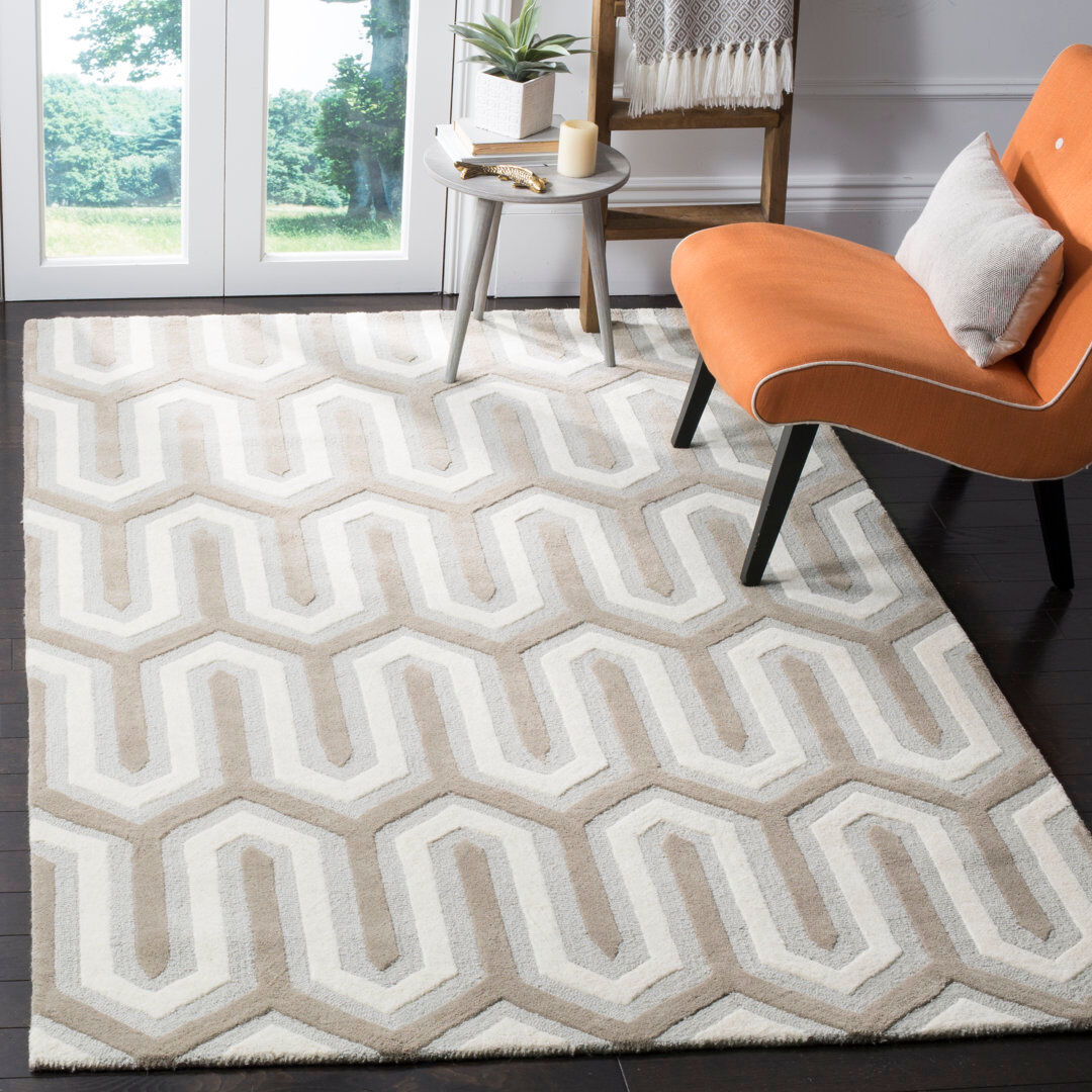 Corrigan Studio Altair Geometric Wool Hand Woven Area Rug Light Grey/Ivory Rectangle 122 x 183 cm