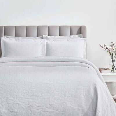 Home City, Inc. Hibiscus Matelasse Bedspread Set, King, White