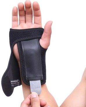 Useful Little Things Heavy Duty Gym Training Wrist Support Strap With Thumb Loop black right
