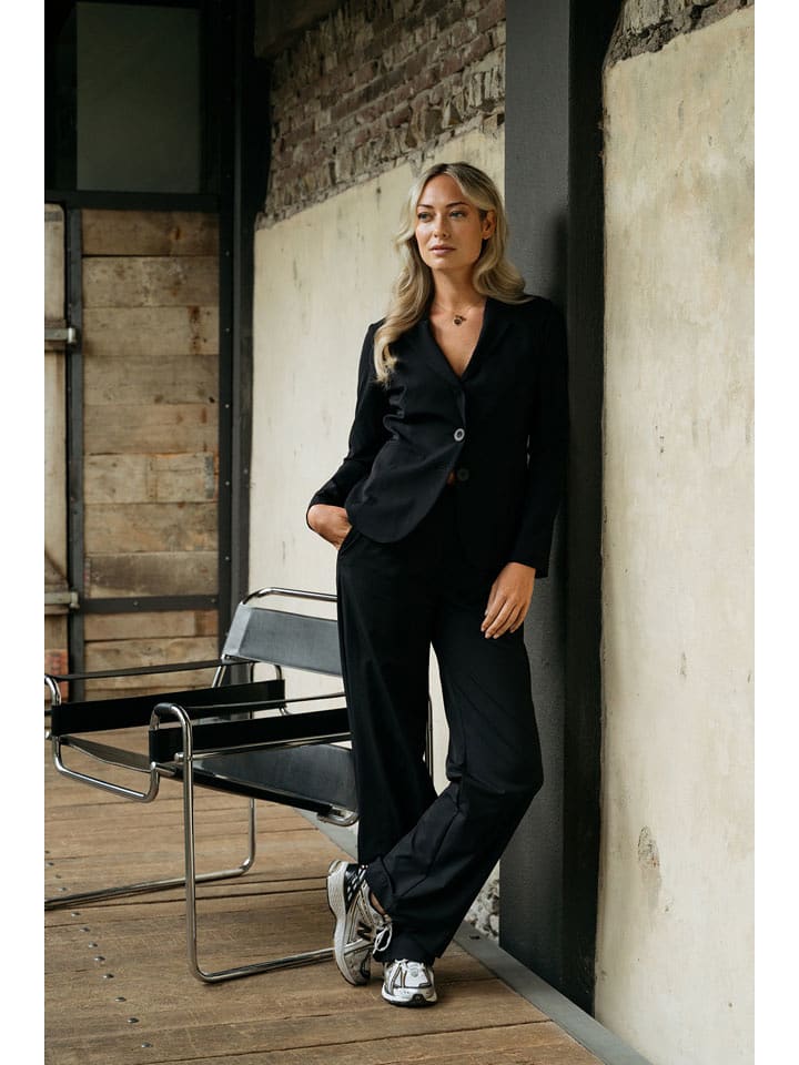 &Co Woman Hose "Perfaite" in Schwarz - L