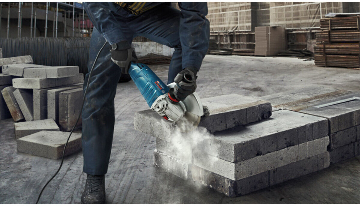 Bosch Winkelschleifer GWS 24-230 P (06018C3100)