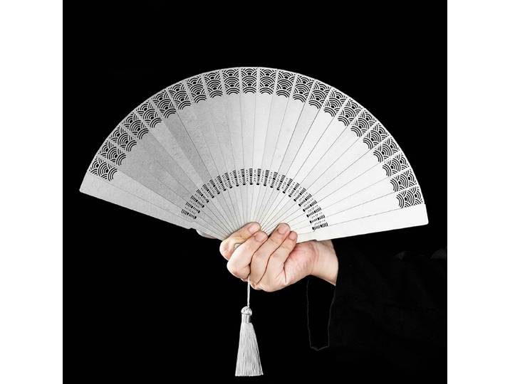 Éventail pliant en acier inoxydable de Style ancien chinois, 1 pièce, creux Kung Fu, Portable, accessoire de Performance, décoration de maison
