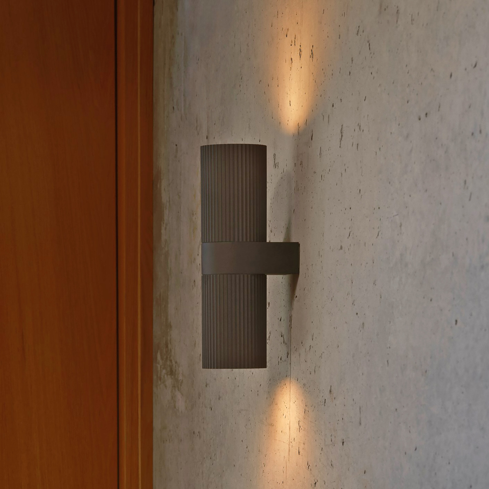 Nordlux Kyklop Ripple Maxi wandspot voor buiten zwart B: 11 cm, H: 36 cm, D: 16 cm