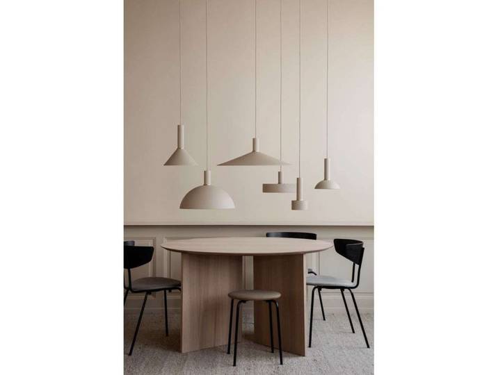 Collect Pendelleuchte Dome Low Cashmere - Ferm Living - Esszimmer - Metall