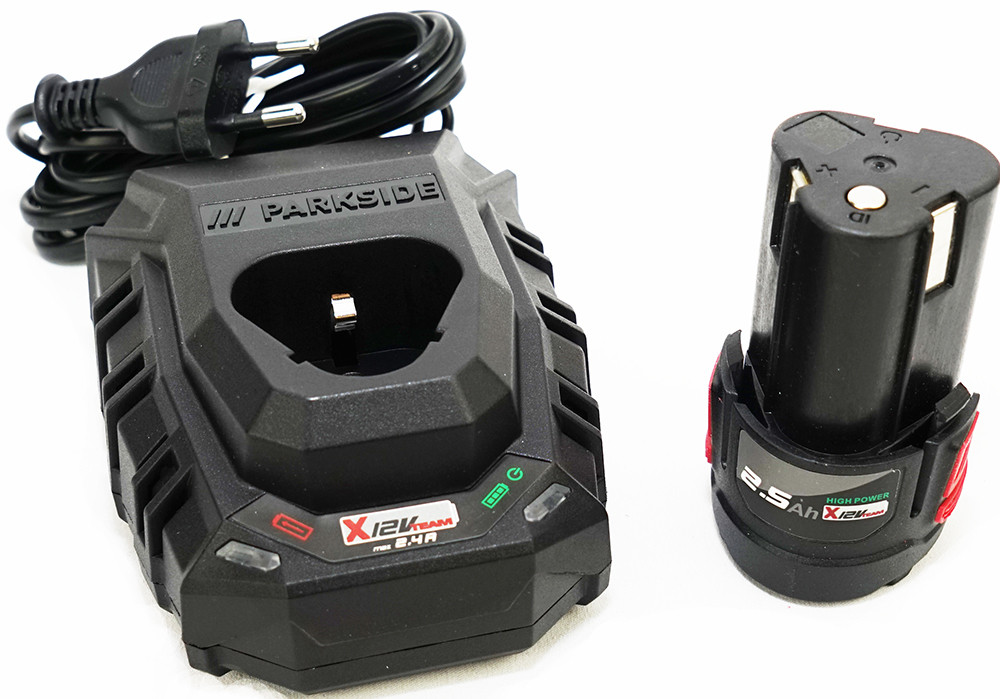 PARKSIDE PERFORMANCE 12V Accu-set inclusief 2,5Ah accu en 2,4A oplader