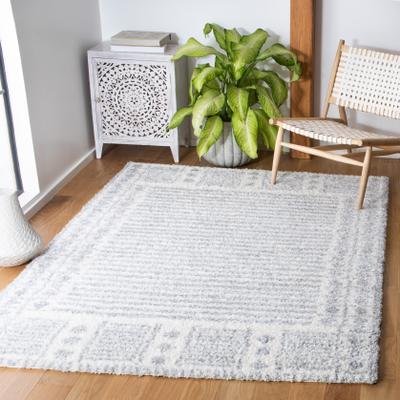 SAFAVIEH Parma Shag Nermine Rug