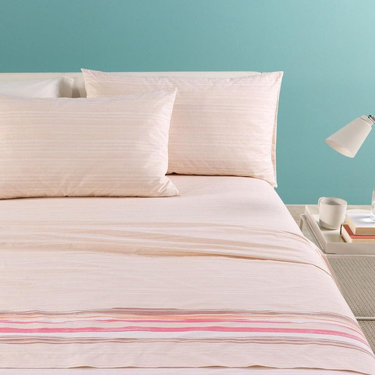 Koraal gestreept katoenen beddengoedset voor jouw slaapkamer