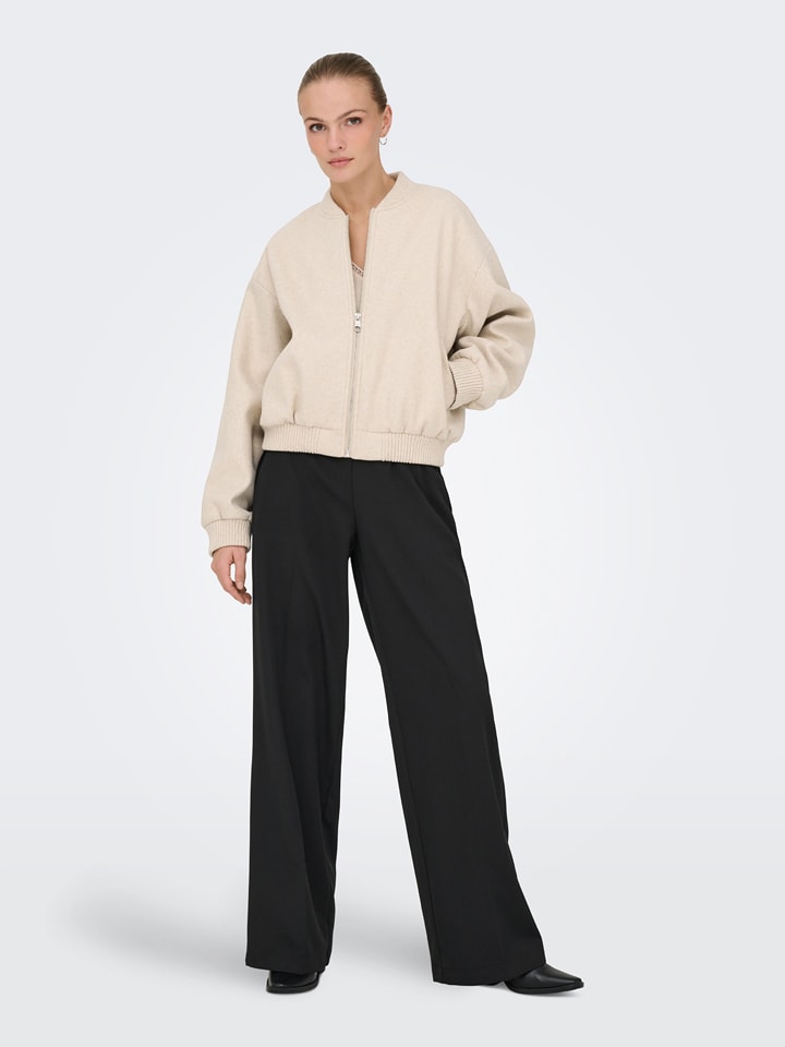 ONLY Blouson "Elba" in Beige - XL