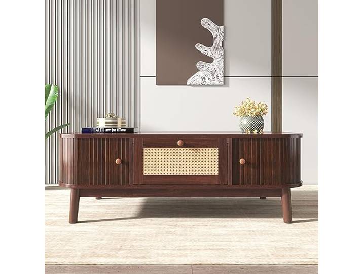 BTM Couchtisch - Rattan-Kaffeetisch, Schubladen mit Rattan und Schiebetüren mit Massivholzlatten, Massivholzbeine, Natürlicher Landhausstil, 110 x 55 x 38,5 cm