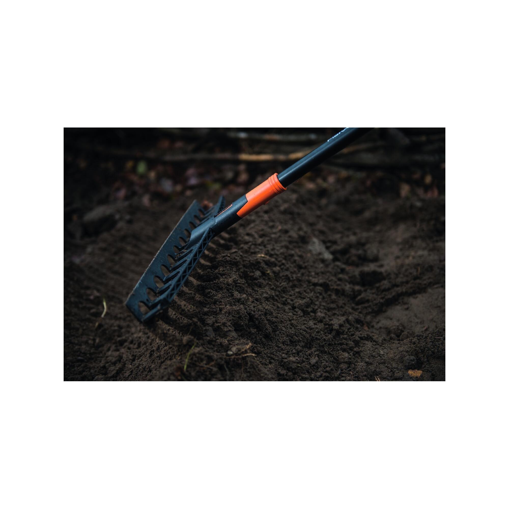 Fiskars Universal-Gartenrechen Solid (1003466)