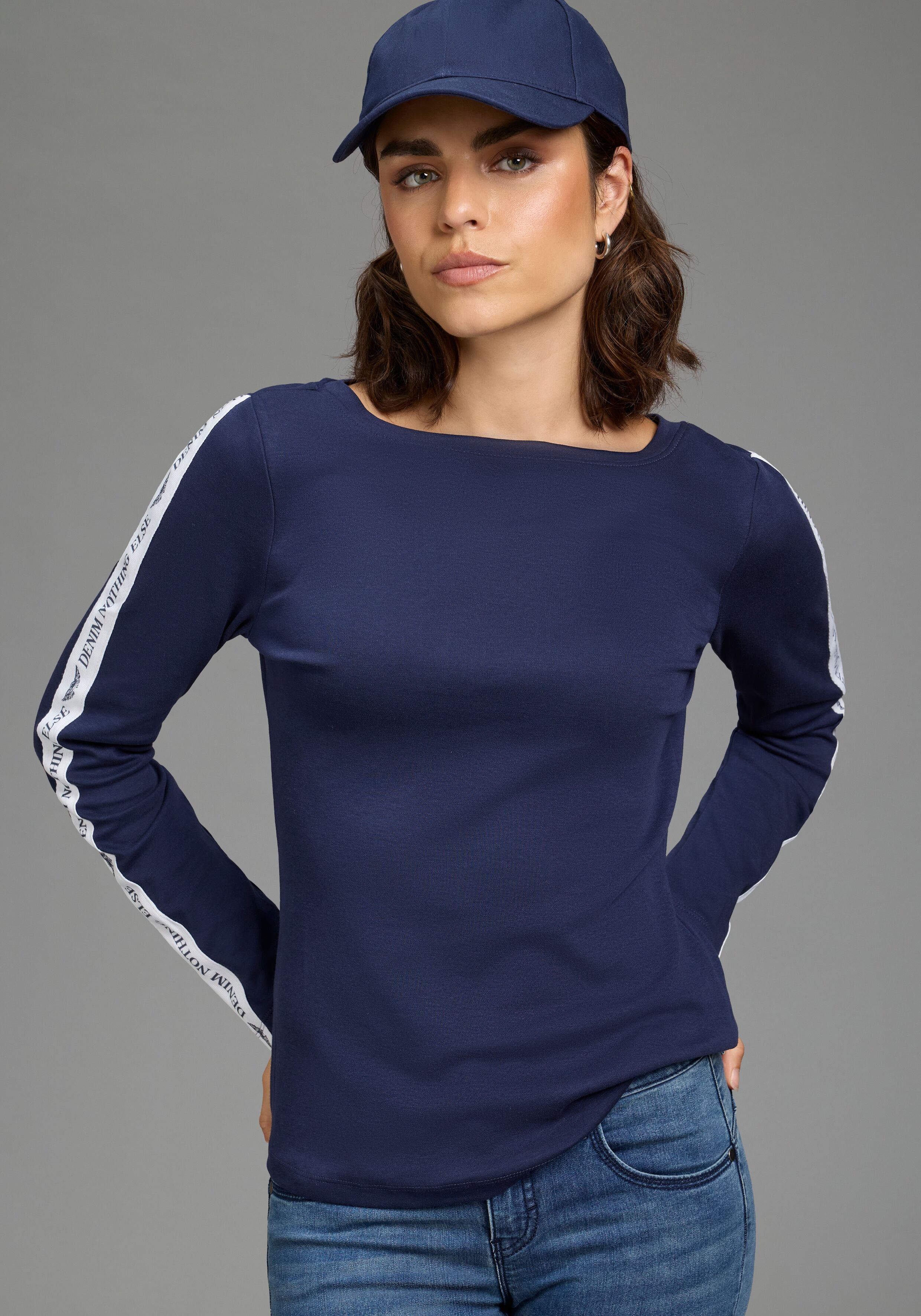 Langarmshirt ARIZONA, Damen, Gr. 44/46, blau, Jersey, Obermaterial: 100% Baumwolle, unifarben mit Farbeinsätzen, figurbetont hüftlang, Shirts Langarmshirt, langärmelig, figurbetont, unifarben mit Farbeinsätzen blau 44/46