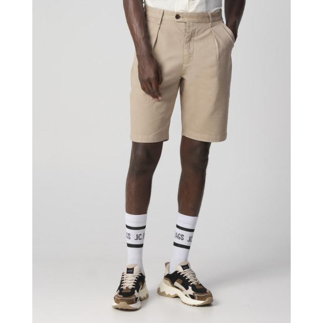 J.C. Rags short raheel