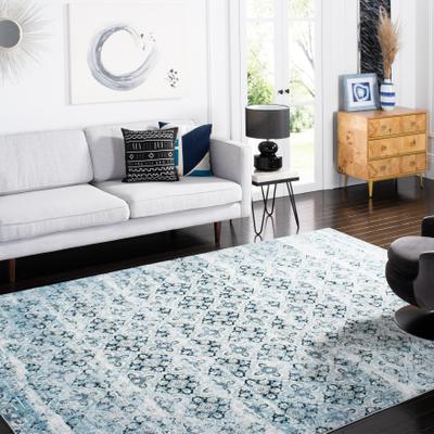 SAFAVIEH Lagoon Alienor Distressed Rug
