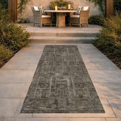 Addison Rugs Machine Washable Indoor/ Outdoor Vintage Plymouth Chantille Rug