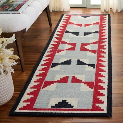 SAFAVIEH Handmade Kenya Ailbhe Wool Rug