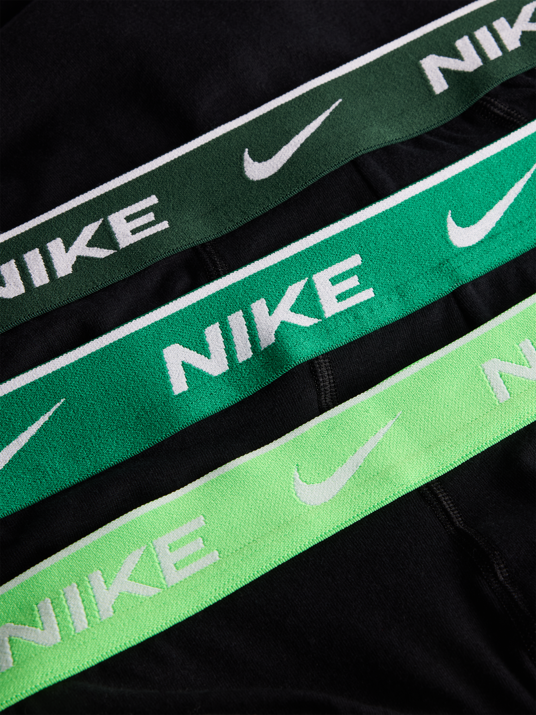 Slip NIKE UNDERWEAR "BRIEF 3PK", Herren, Gr. S, 3 Stk., Jersey, barley, Jersey, Obermaterial: 95% Baumwolle, 5% Elasthan, unifarben, körpernah, Unterhosen Slip, mit Logo-Elastikbund barley S, 3 Stk., Jersey