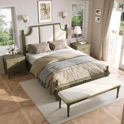 4-Piece Bedroom Furniture Set Fluted Queen Bed with 2 Nightstands and 1 Bench Rubber Wood
