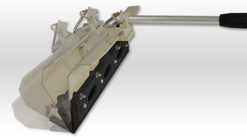 Axis Line aktives Federklappgelenk mit Gleitschild für Schneeschieber X-Fest