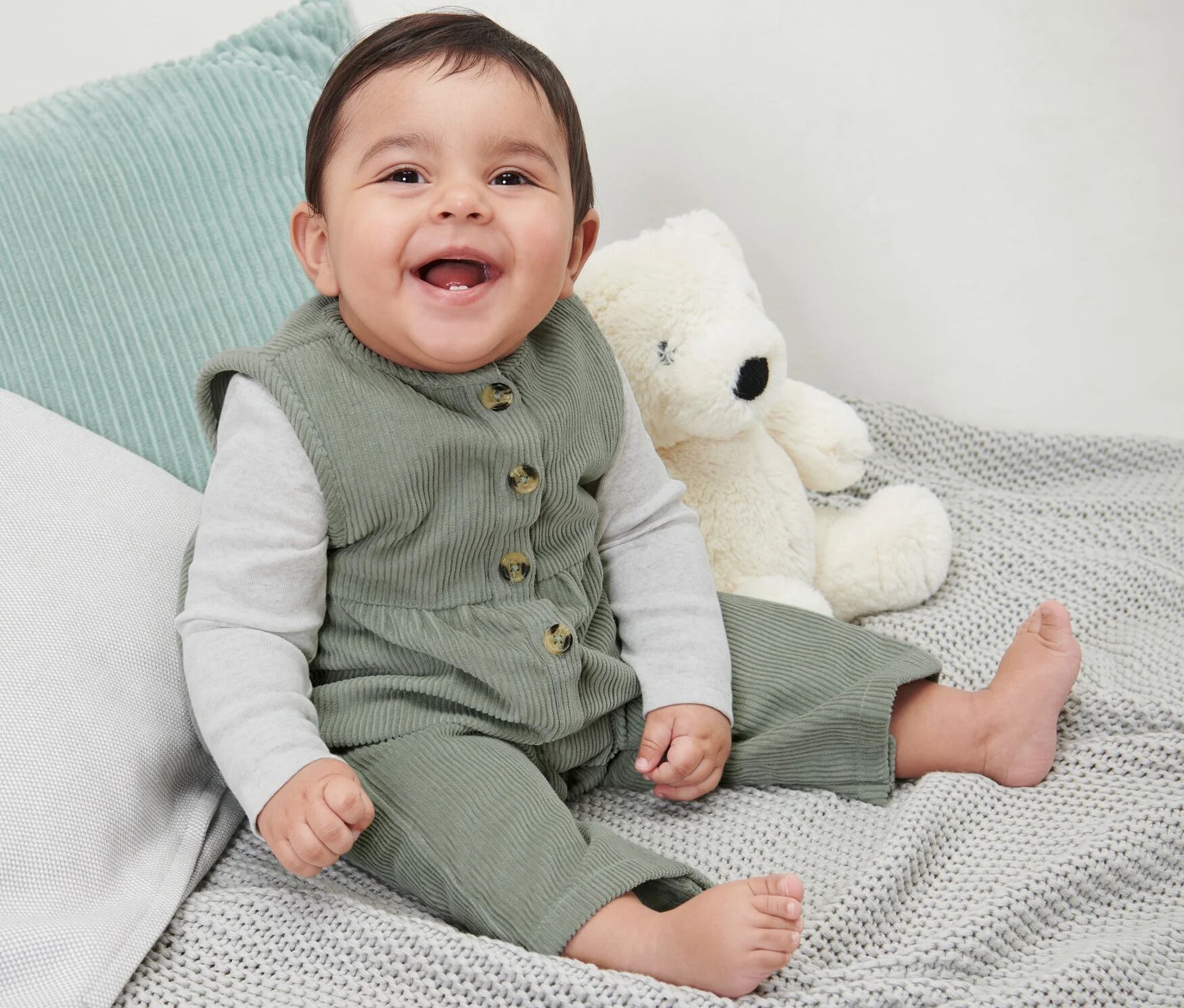 Tchibo - Baby-Cordlatzhose - Baby - Gr. 98/104 - olivgrün