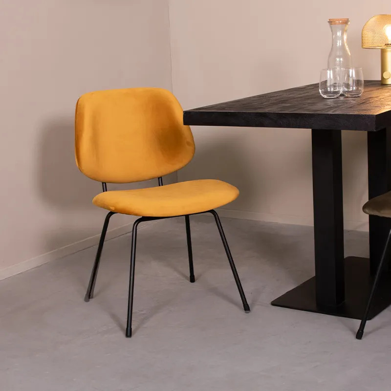 Label51 Eetkamerstoel Bello - Oker - Velvet - Zwart Metalen Frame