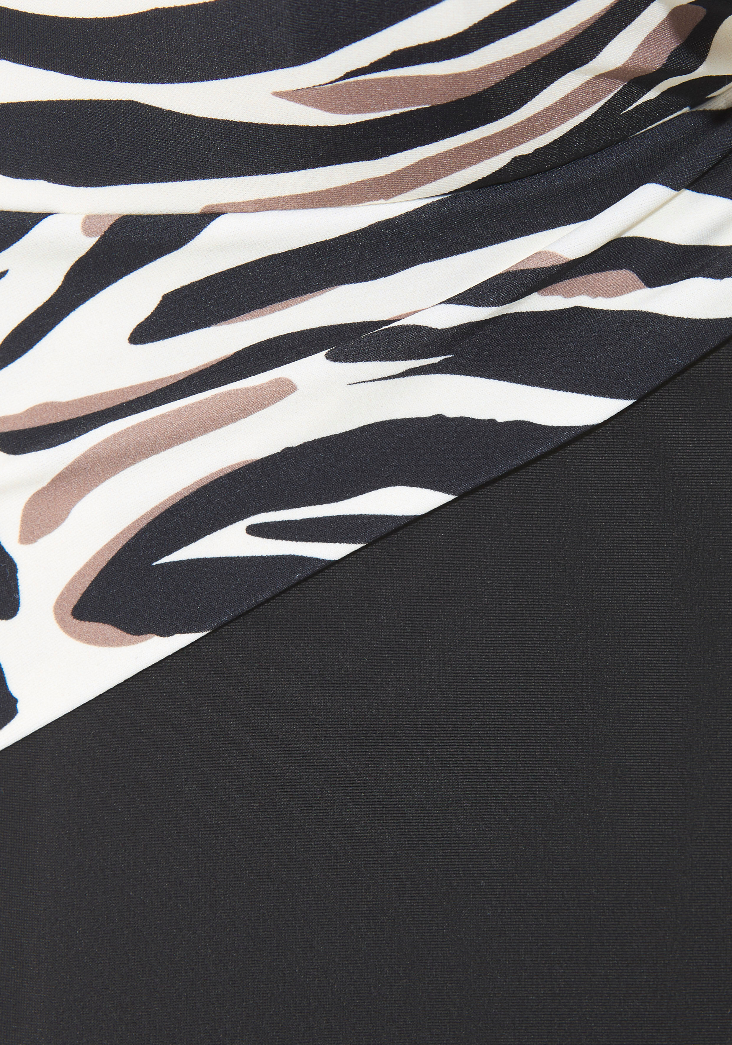 LASCANA "Debbie" mit abstraktem Animal-Print