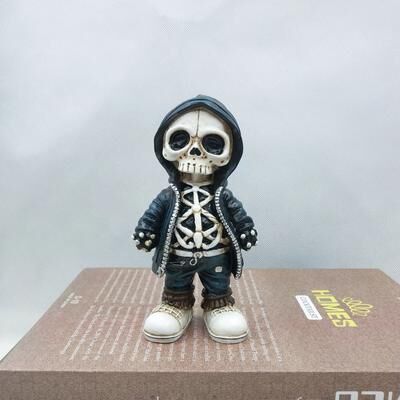 Inspire Essentials Mini Skeleton Skull Figurine Halloween Decor Statue 3