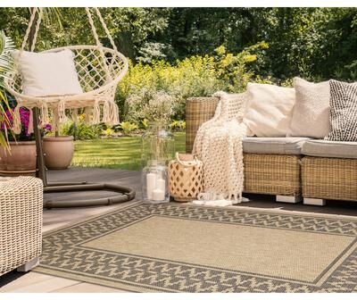 Lush Decor Sahara Diamond Border Indoor/Outdoor Rug