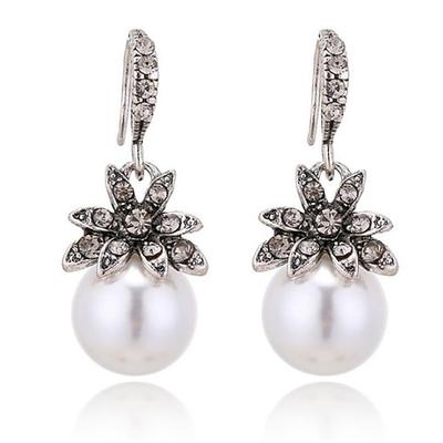 Nachahmung Perlenohrringe Naturstein runde Perle baumeln Ohrringe für Frauen Modeschmuck Geschenk¡ (i: Silber)