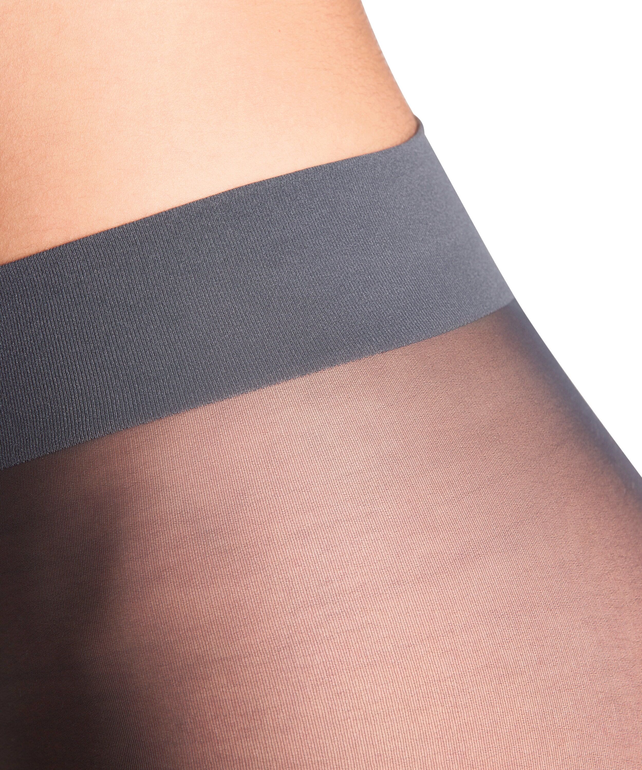 Feinstrumpfhose FALKE "Matt Deluxe", Damen, Gr. S/M, grau (graphite), Obermaterial: 76% Polyamid, 24% Elasthan, unifarben, Strumpfhosen Feinstrumpfhose, transparente, matte Optik, 20 Denier, mit 3D-Stricktechnik
