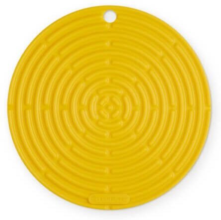 Le Creuset Nectar Round Cool Tool