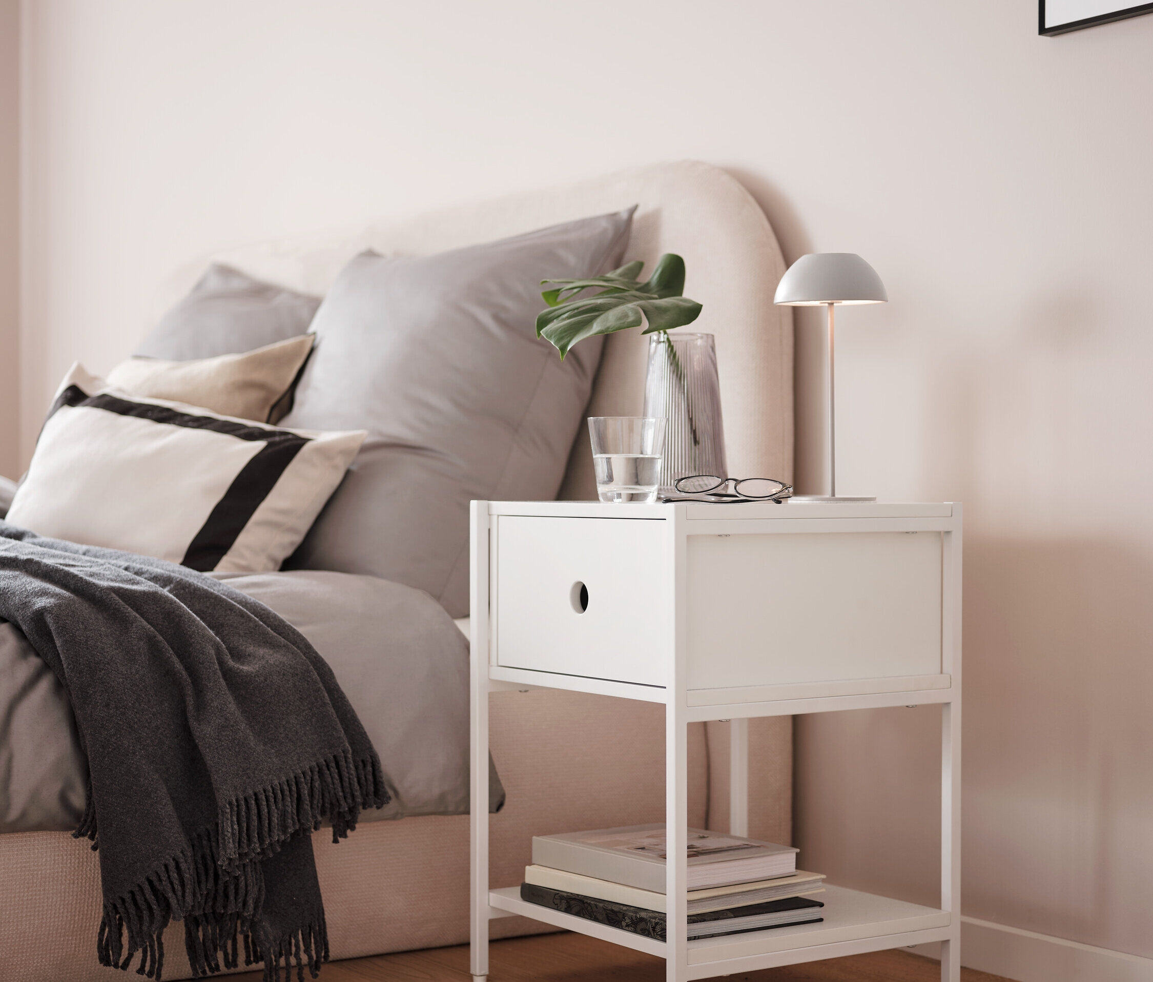 Tchibo - Nachttisch »Klaar« mit Schublade - 40x40x56cm - weiss -