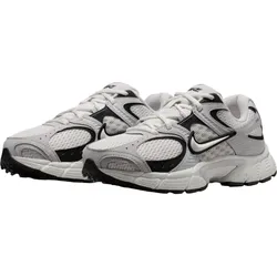 NIKE V5 RNR Sneaker Damen 100 - sail/sail-black-vast grey 37.5