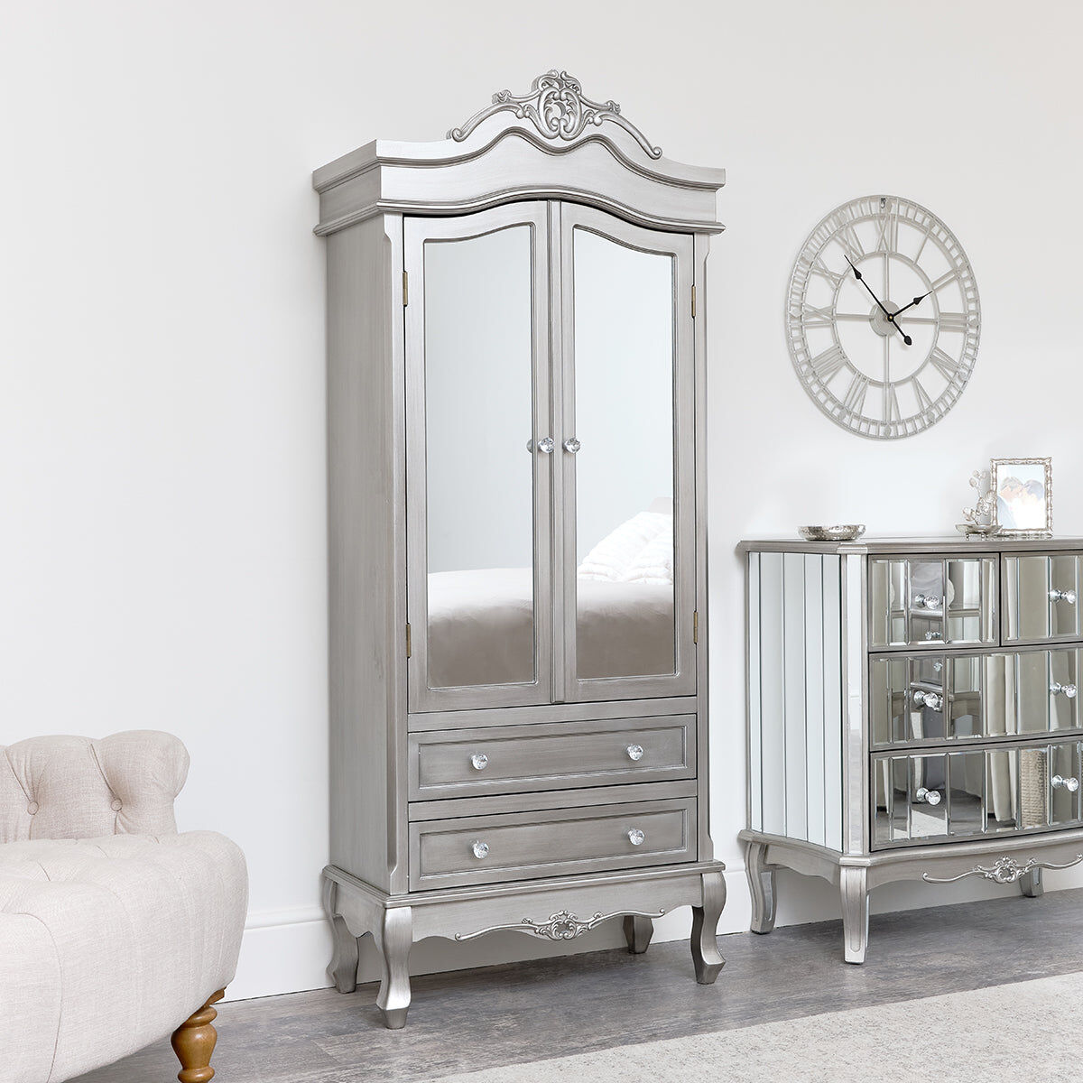 Mirrored Closet - Tiffany Range Material: Furniture/Furniture Ranges/Tiffany Range