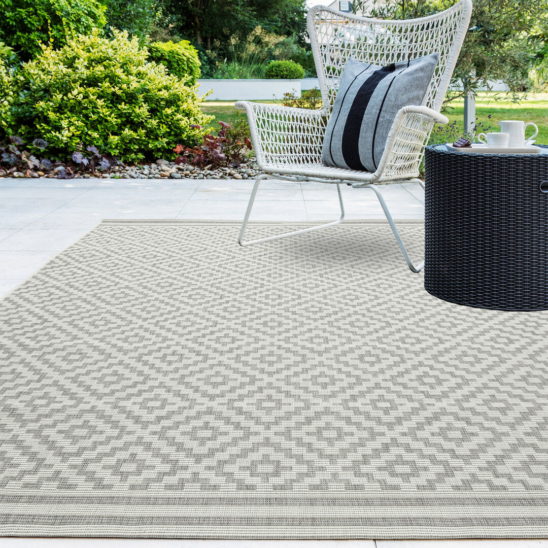 Sol 27 Outdoor Aaima Geometric Indoor / Outdoor Area Rug Silver Rectangle 80 x 150cm