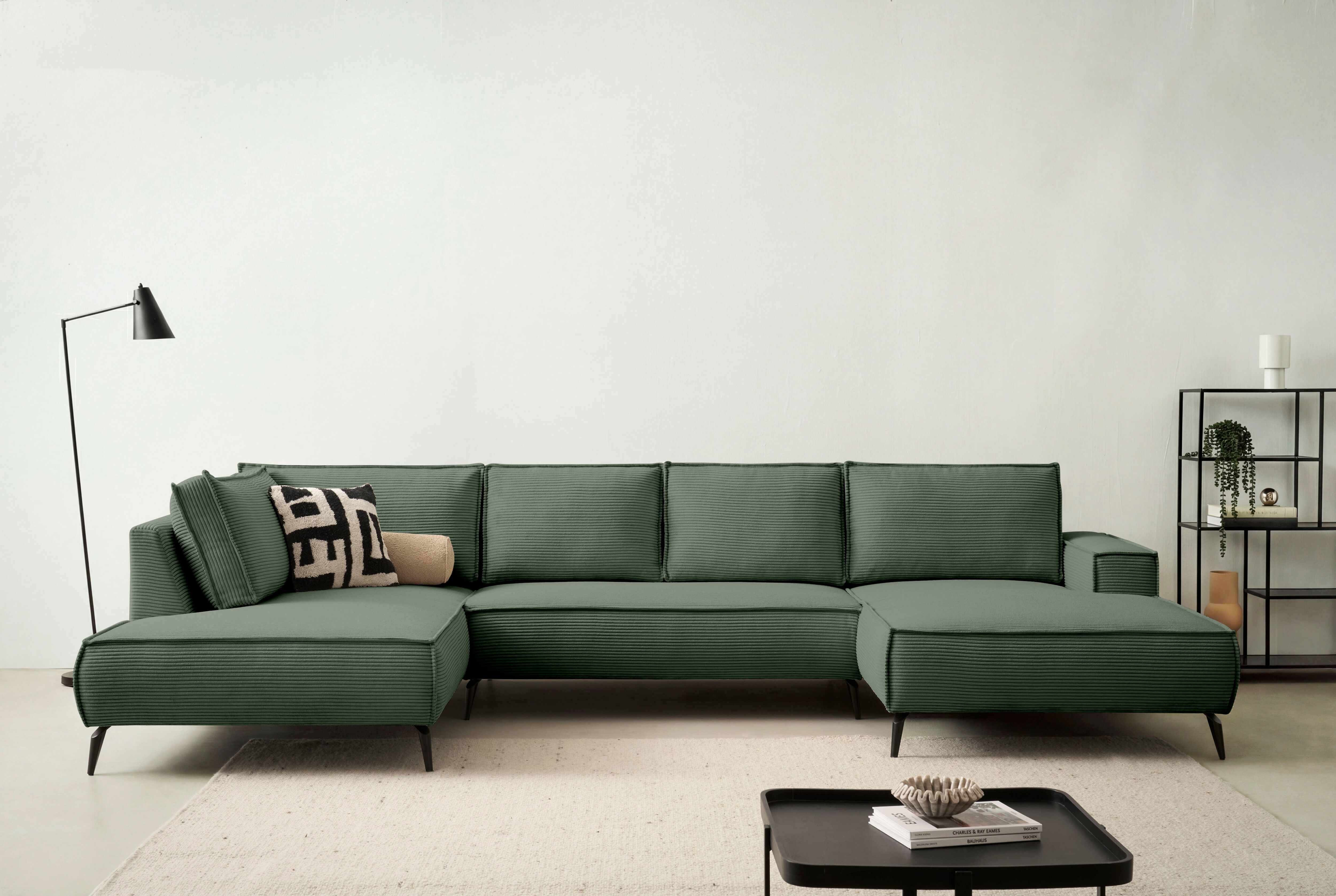 Wohnlandschaft GOODPRODUCT "TVINNU Cord, 354 cm", grün (dunkelgrün), B:354cm H:83cm T:193cm, Sofas, Wohnlandschaft, Recamiere rechts/links, schwarze Metallfüsse, bequeme Sitz-/Liegefläche dunkelgrün B/H/T: 354cm x 83cm x 193cm, Cord, Recamiere rechts