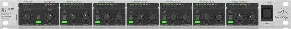 Behringer MX882 V2 Audiomixer