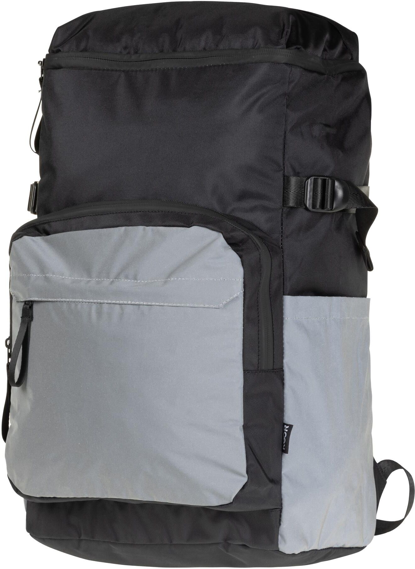 Rucksack KOOR "Veedi Reflective 30 l", schwarz, Rucksäcke, Damen, B/H/T: 30cm x 45cm x 17cm, Rucksack, B:30cm H:45cm T:17cm schwarz B/H/T: 30cm x 45cm x 17cm