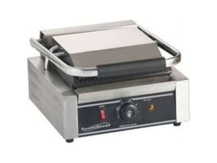 Grill à panini professionnel - COMBISTEEL - Modèle Rainuré - 320x410x190 mm - 1 8 kW - 214x214 dm2