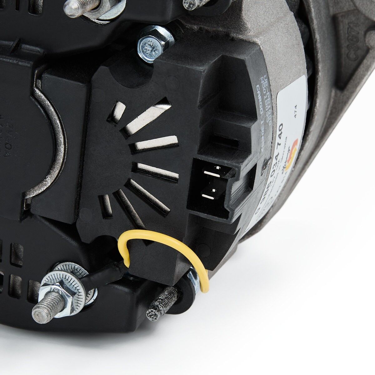 Bosch 0 986 034 740 Alternator