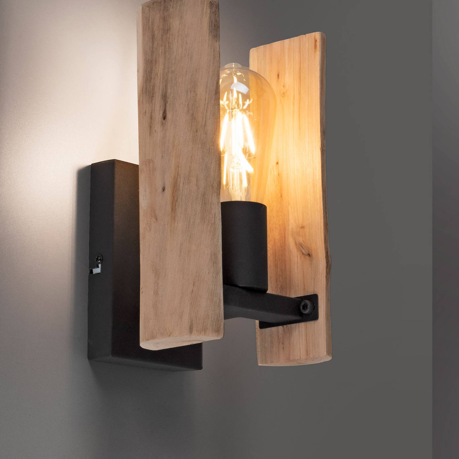 JUST LIGHT. GmbH Wooden Wall Light Log, dimmable, Light wood, Living / Dining Room, Aluminium, Country House / Rustic, Wall Light