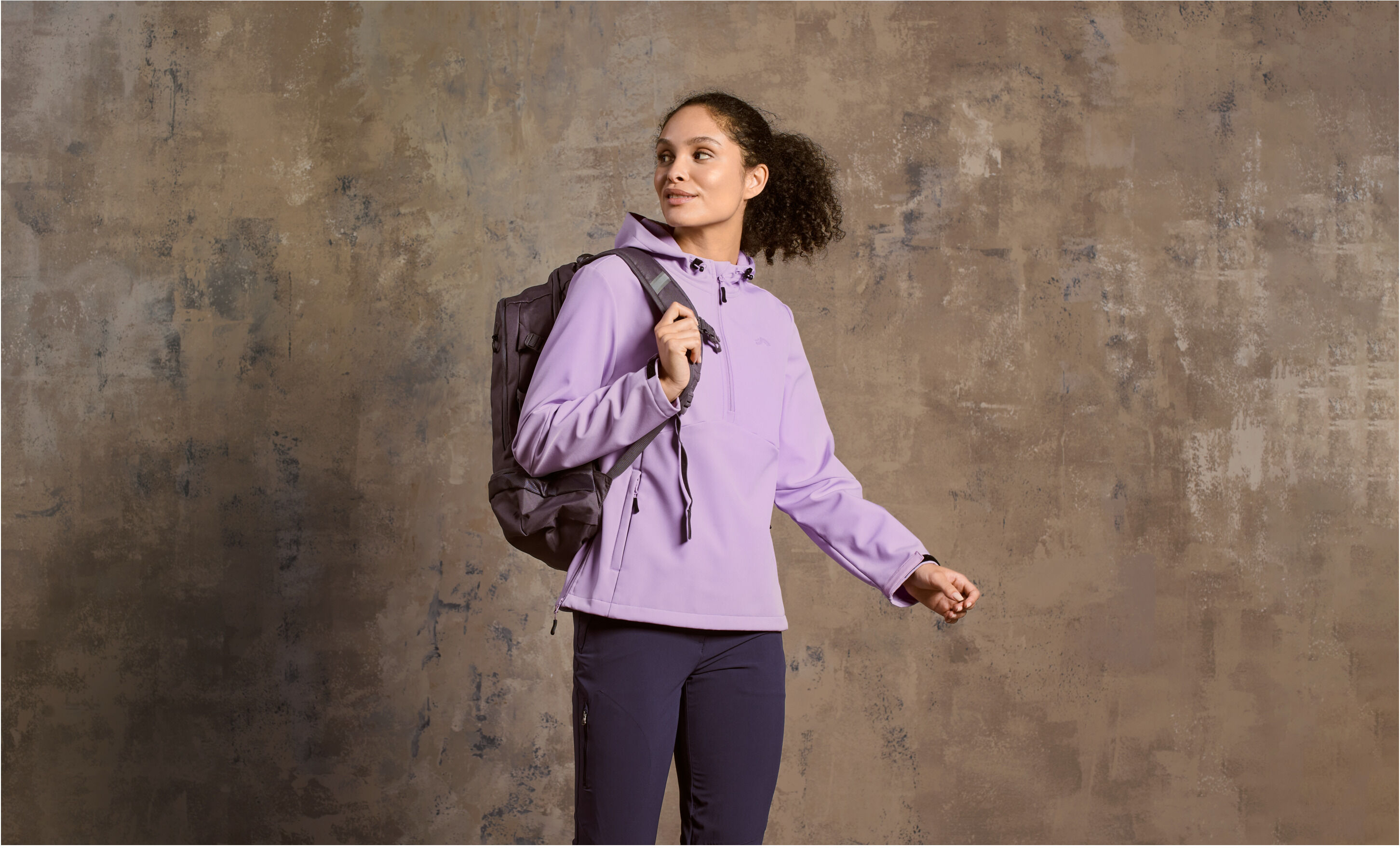 CRIVIT Damen Softshelljacke, winddicht und atmungsaktiv