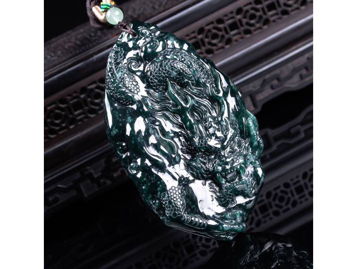 Myanmar jadéite Dragon pendentif collier breloque pierre Vintage accessoires de mode birman Jade Talismans luxe pierre précieuse naturelle
