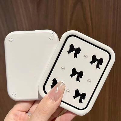 Fusion Finds Bowknot Compact Makeup Mirror With Comb Portable Pocket Mirror For Travel & Daily Touch Ups Bowknot Compact Makeup Mirror With Comb Portable Pocket Mirror For Travel & Daily Touch Ups