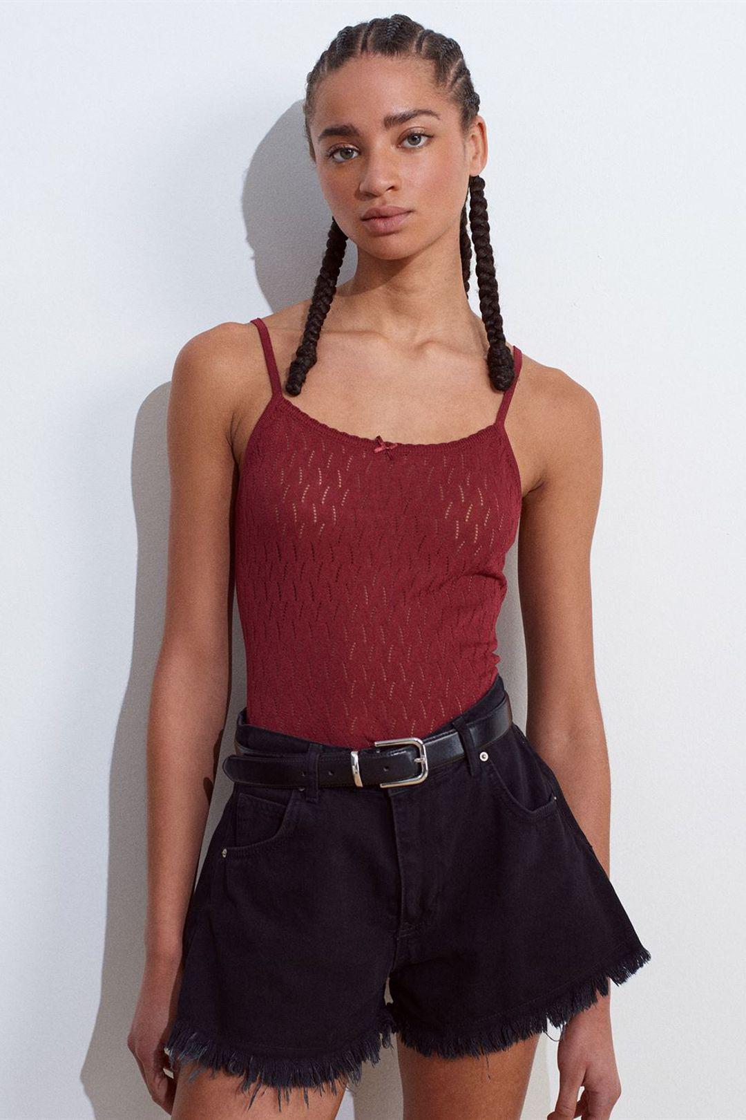 Texturierte Kurz-Cami-Bluse mit Schleifen-Detail