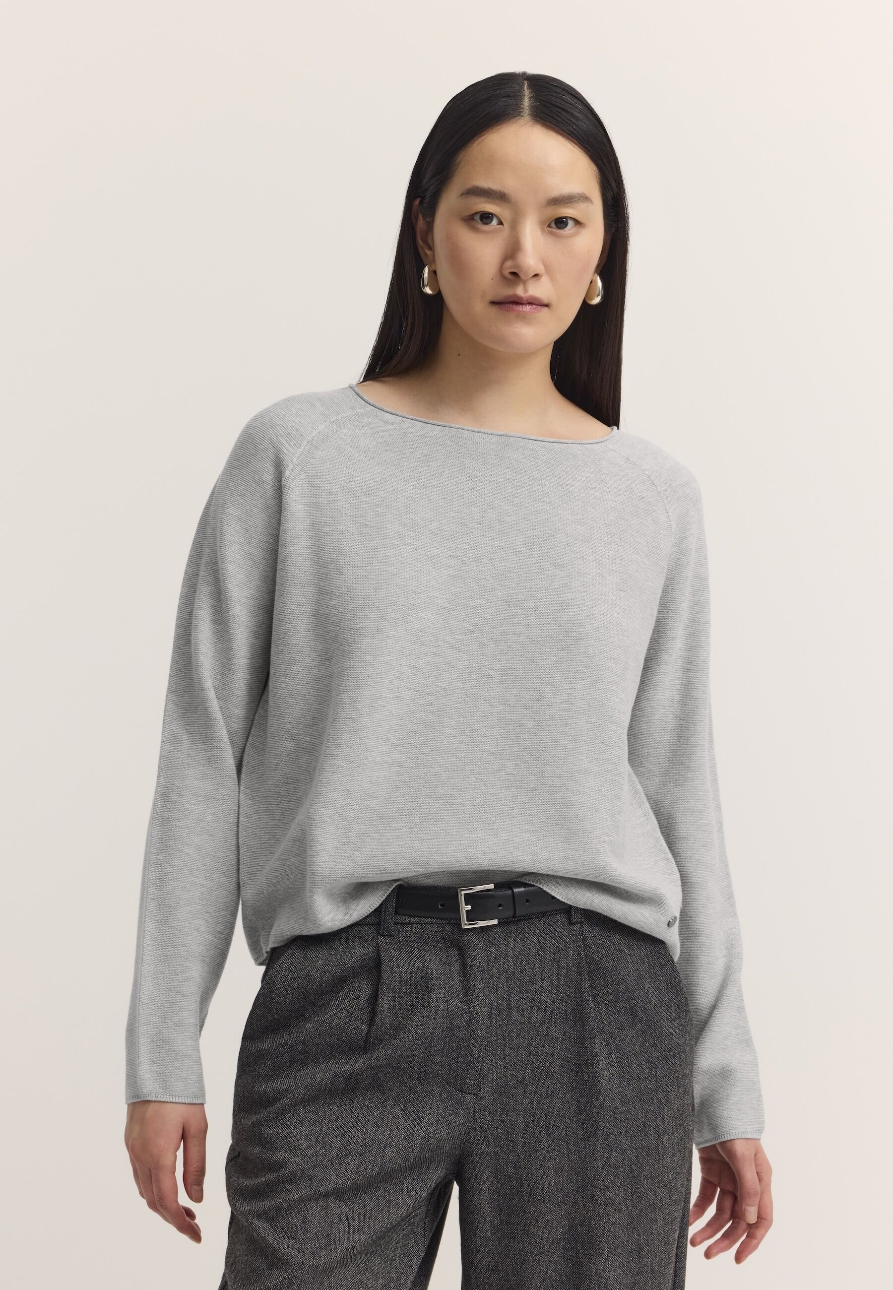 Rundhalspullover BUGATTI "Regular Fit", Damen, Gr. S, grau (240, grau), 100% Baumwolle, unifarben, regular fit, Rundhals, Pullover Rundhalspullover, Regular Fit Baumwolle Rundhals